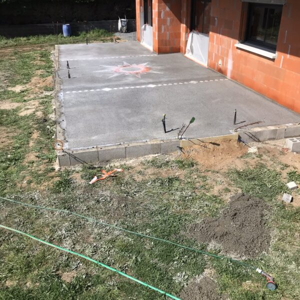 Coulage d'un béton désactivé